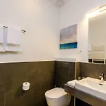 Rooms4u Hotel 4*