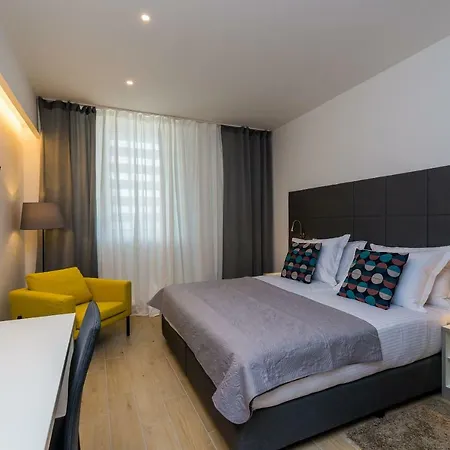 Ξενοδοχείο Rooms4u Ντουμπρόβνικ